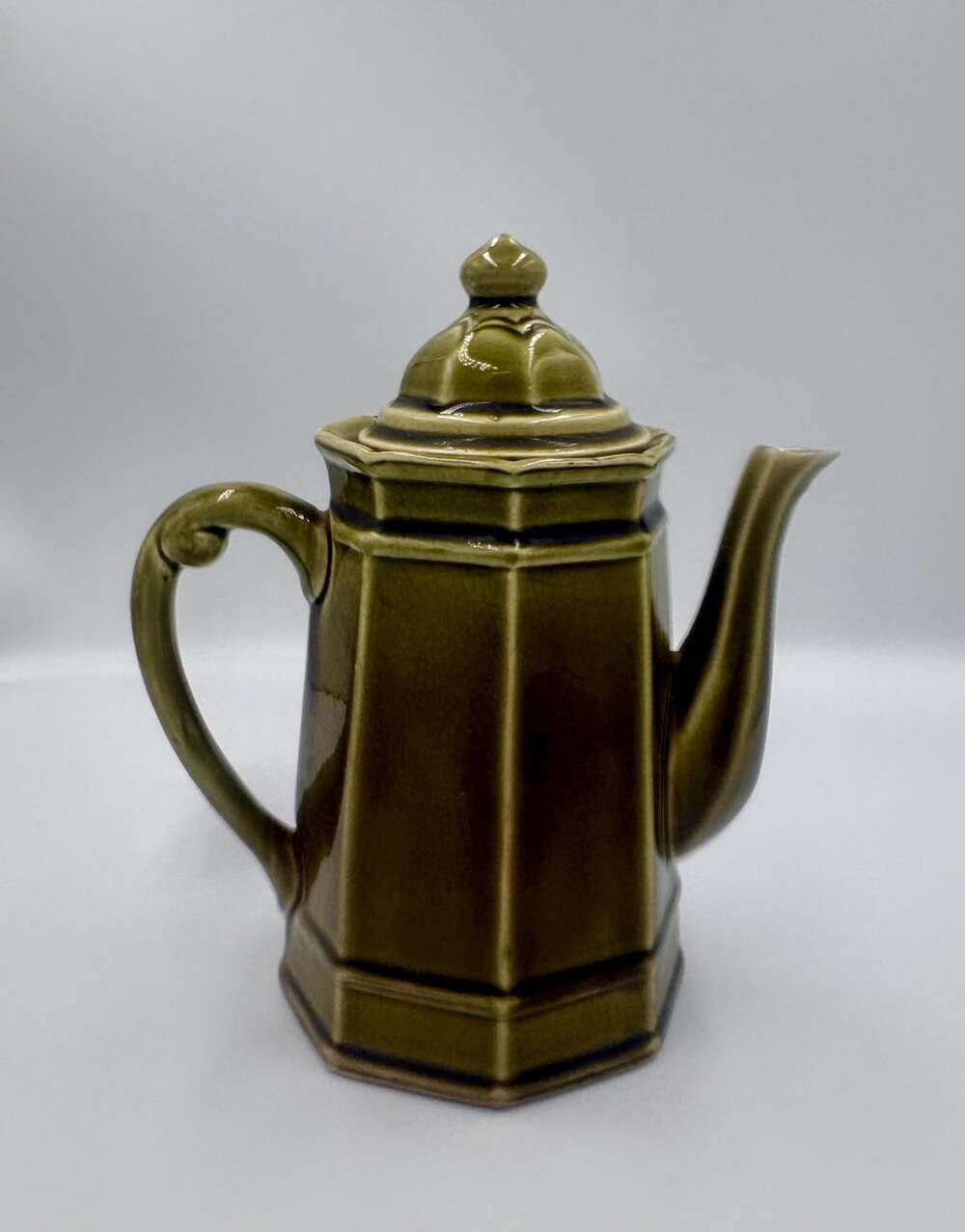 Vintage Royal Sealy Stoneware Coffee Pot – Olive Green Glaze – Mid Century Moder